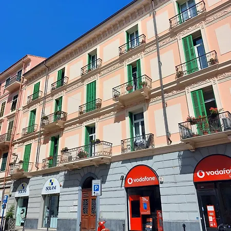 Rosa 59 - Centro Sanremo Apartment Exterior photo